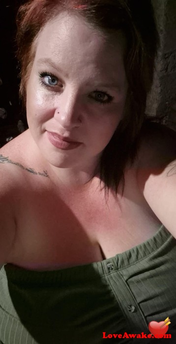 Misssassyxx Canadian Woman from Alberton