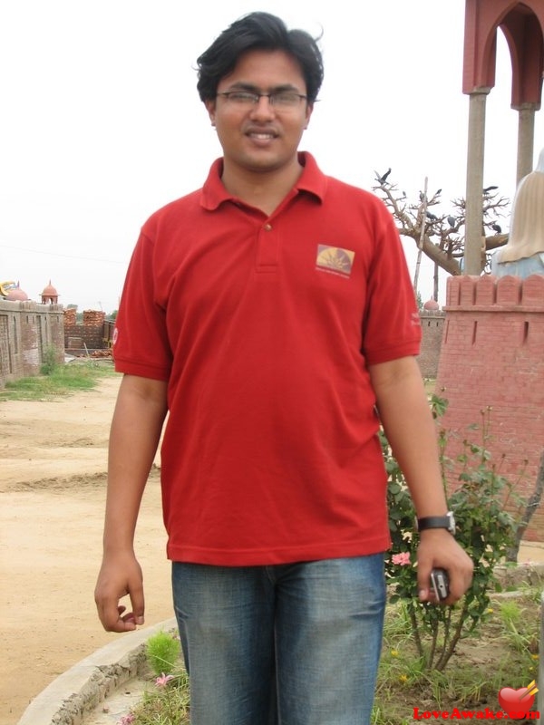 deba83 Indian Man from Zirakpur