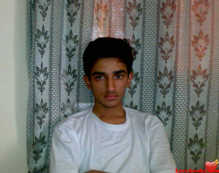 tyjyukui Pakistani Man from Dadu