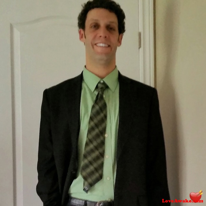 Dtrain79 Canadian Man from Lindsay