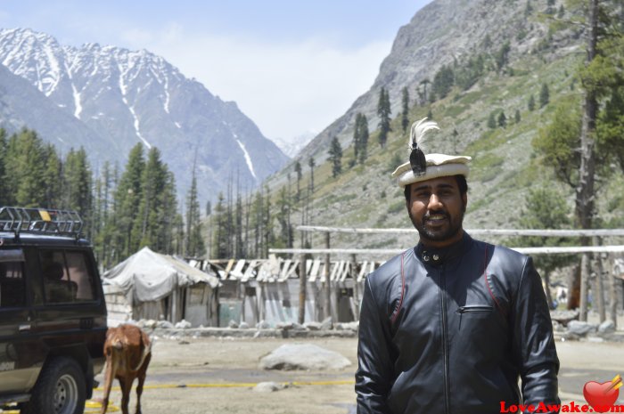 NaveedAzeem Pakistani Man from Hafizabad