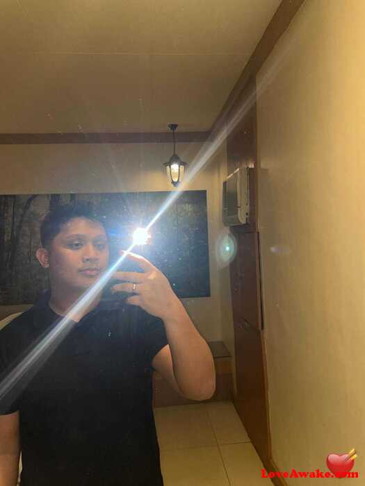 Daybnasaur12 Filipina Man from Pampanga