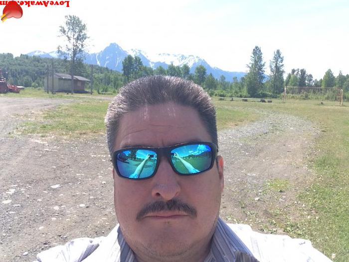 kevin1977hki Canadian Man from Smithers