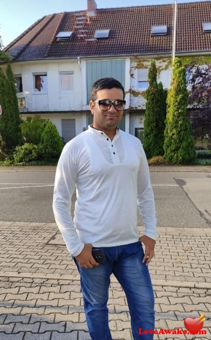 SADANA5133 Indian Man from New Delhi