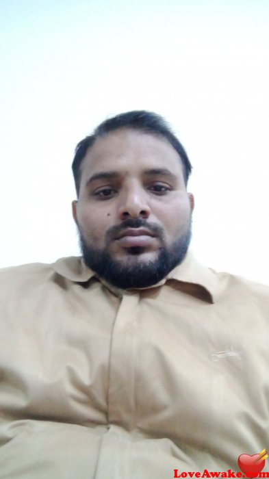 R6a4f2a7 Pakistani Man from Gujranwala