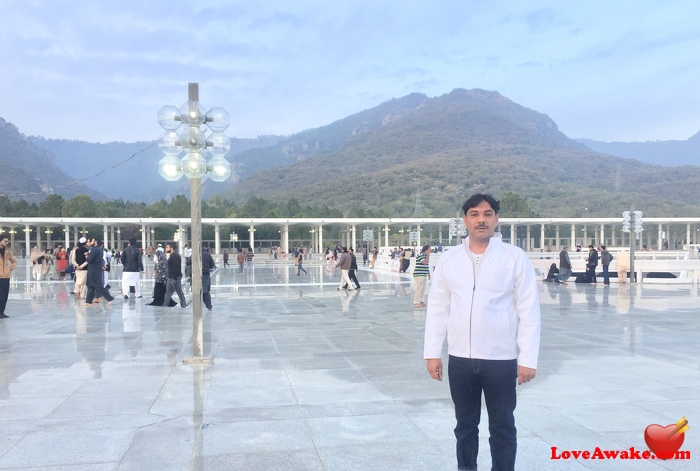 SSB654 Pakistani Man from Quetta