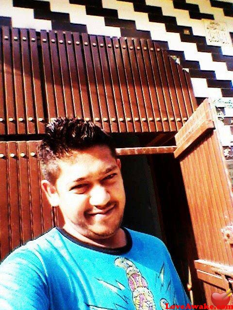 lovingboy886 Pakistani Man from Lahore