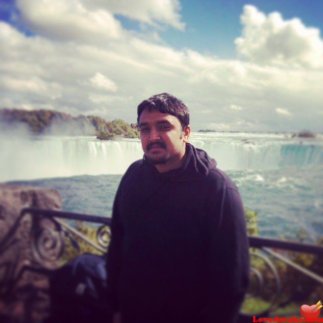 dp1108 Indian Man from New Delhi