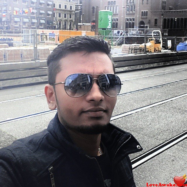 Resh91 Malaysian Man from Kuala Lumpur