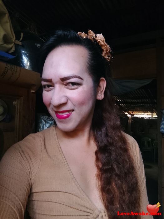 Izcy06 Filipina Woman from Amadeo