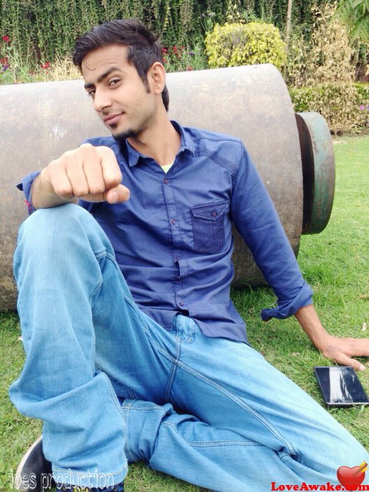 atif1808 Pakistani Man from Lahore