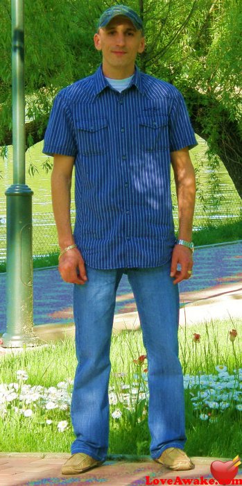 Nick34Single Romanian Man from Bucharest = Bucuresti