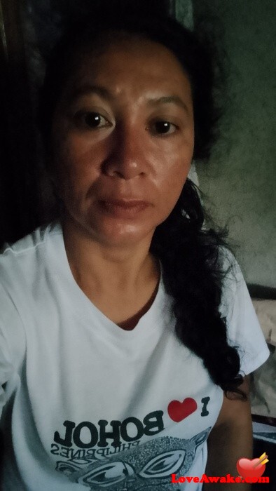 Mhelpangit Filipina Woman from Calapan/Batangas
