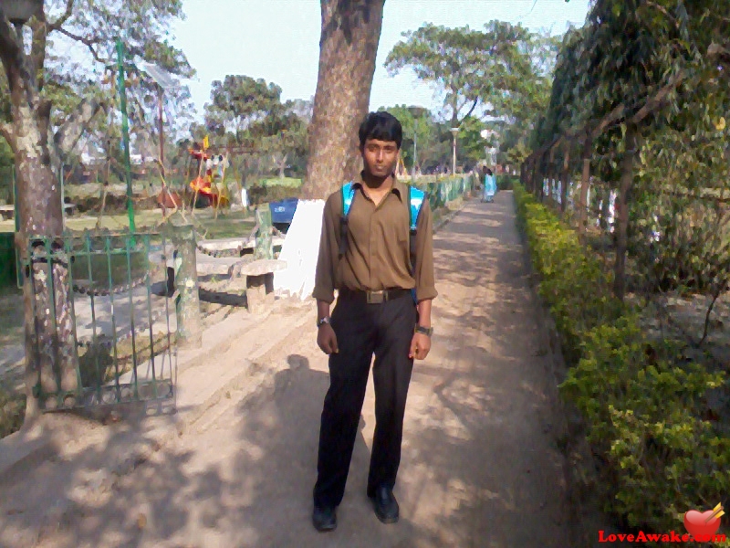 bapandutta Indian Man from Jalpaiguri