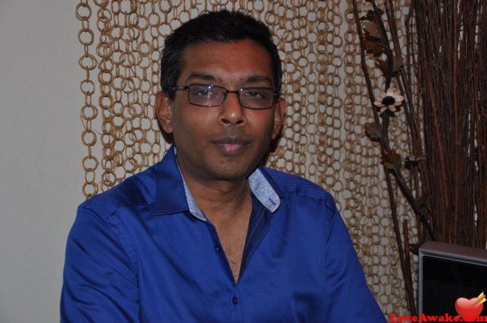 DustyFog Sri Lankan Man from Colombo