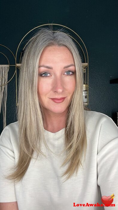 JaneRedssa2 American Woman from Alexandria