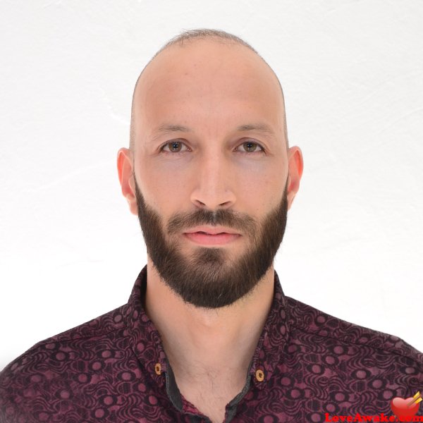 Waret Algerian Man from Bejaia (ex Bougie)