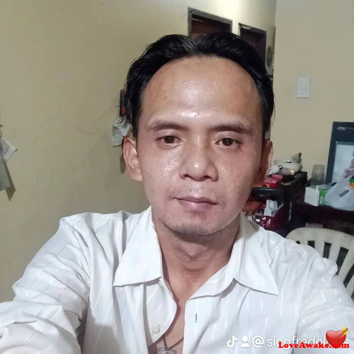 siege1985 Filipina Man from Daet