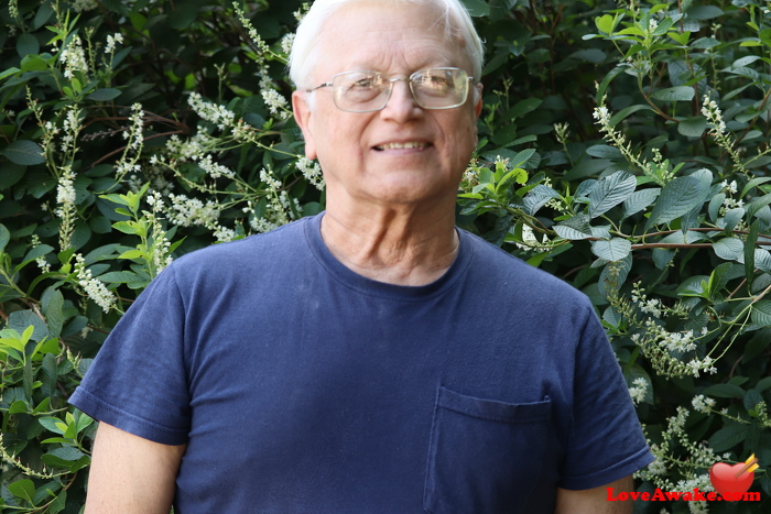 Heyguy American Man from Hamden