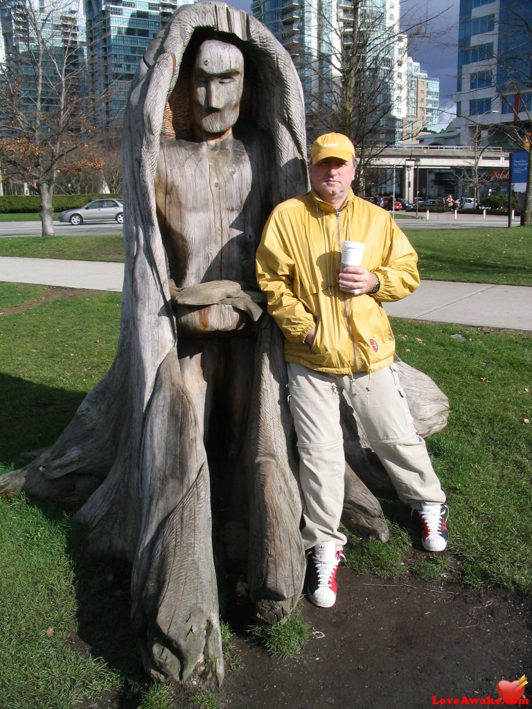 donquichotte Canadian Man from Vancouver