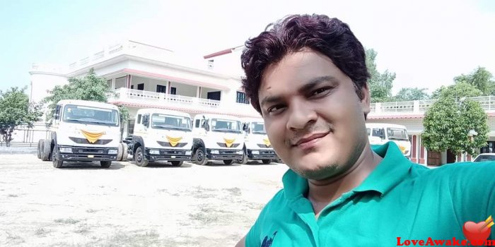 deepak335 Indian Man from Allahabad