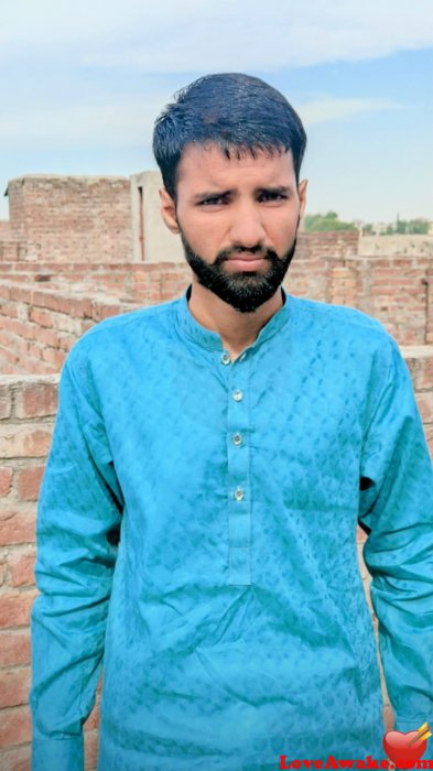 Akmal6174 Pakistani Man from Sialkot