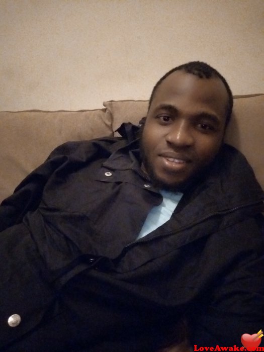 Pascal450 UAE Man from Dubai