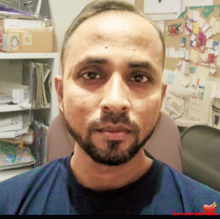 mrh1985 Bangladeshi Man from Dhaka