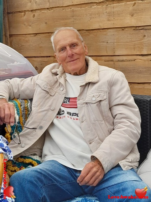 vindalooman UK Man from Northwich