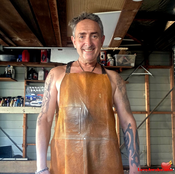 Arosto73 Australian Man from Botany Bay