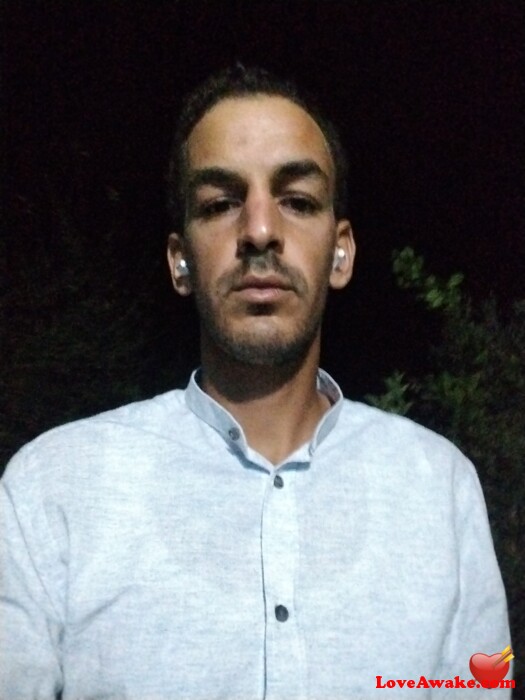 SafouaneRezgui Tunisian Man from Qulaybiyah