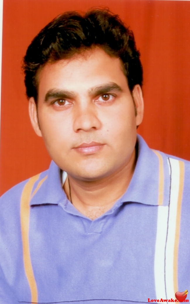 Yuvi1 Indian Man from Jaipur
