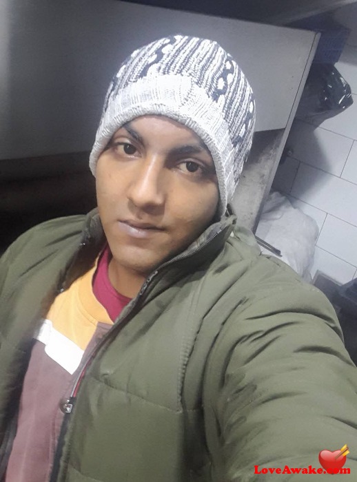 hamdykamal Egyptian Man from Cairo = El Qahira (= Cairo)