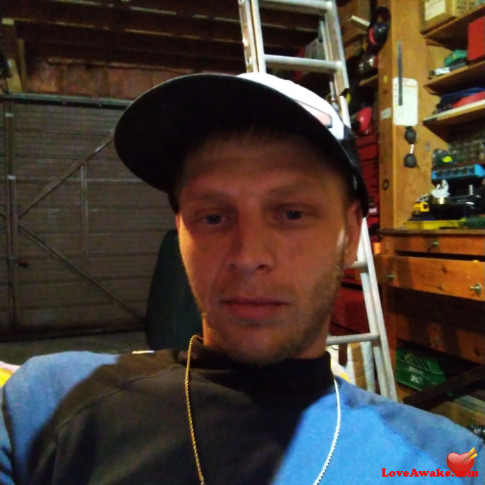 slimjim0420 Canadian Man from Oshawa
