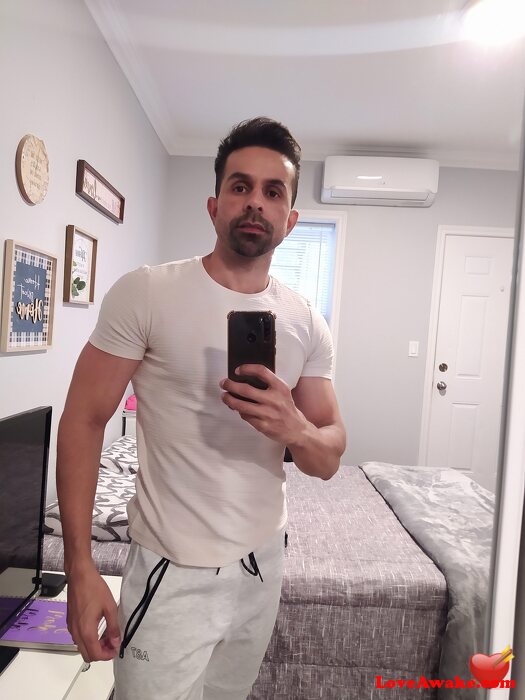 clecque Canadian Man from Vaughan