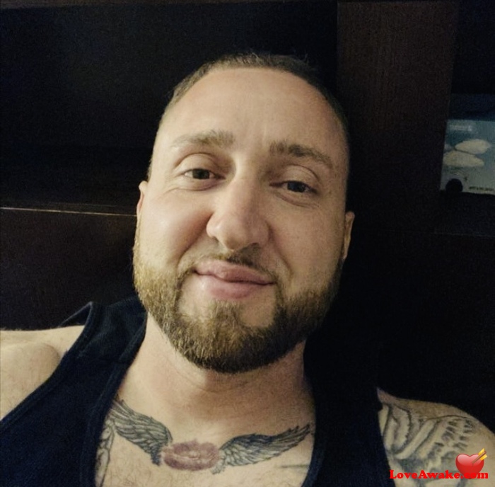 ChrisC411 American Man from Cape Coral