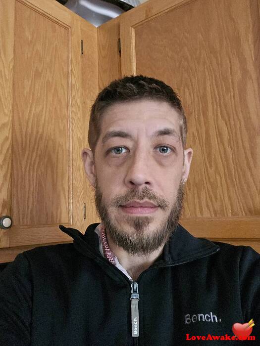 0ralPlzHer Canadian Man from Sussex