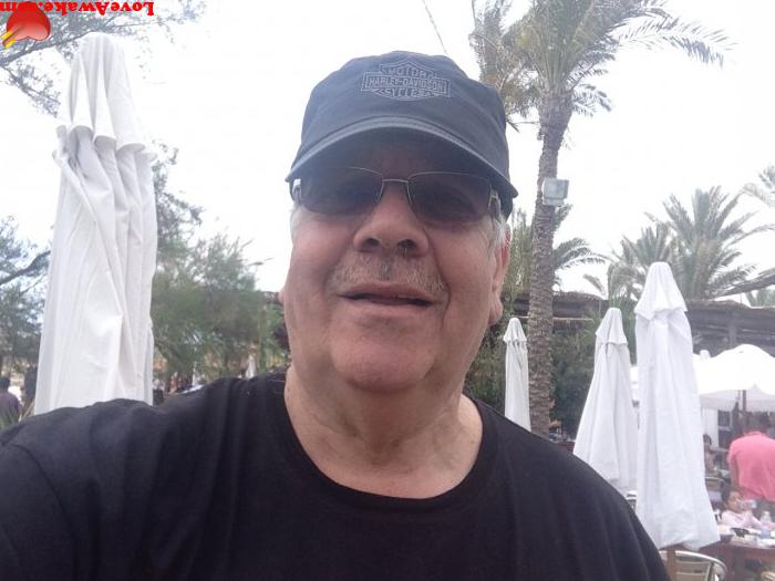 ozyturk Lebanese Man from Beirut