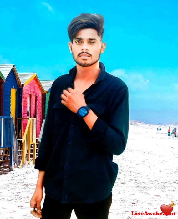 VivekThakur1 Indian Man from Bhopal