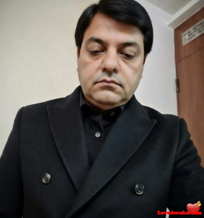 Raj897 Indian Man from Lucknow