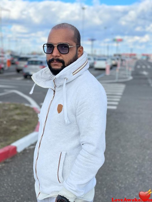 Rohitkumar3 Romanian Man from Arad