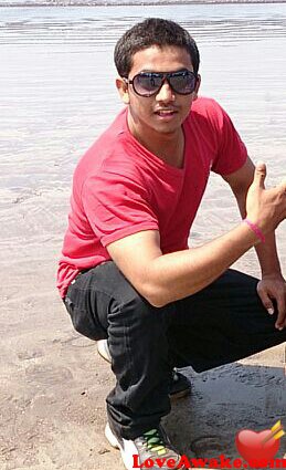 nwavr Indian Man from Pune