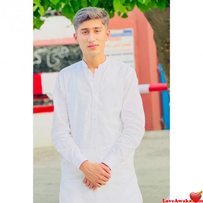 Hassan722 Pakistani Man from Lahore