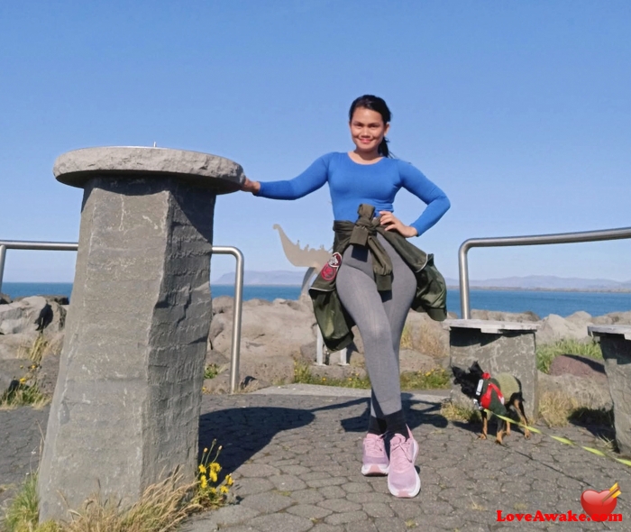 Lyn900 Filipina Woman from Cavite, Luzon