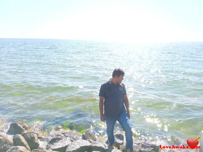 kanaved American Man from Tampa
