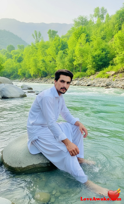 hamza7922 Pakistani Man from Mardan
