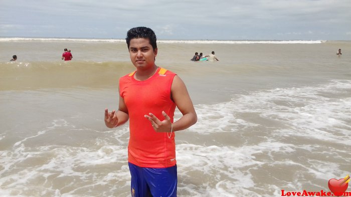 Alamgir15 Bangladeshi Man from Chittagong