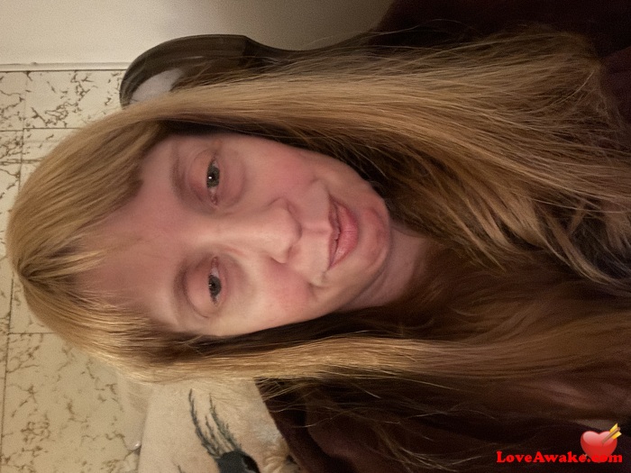 Jenny1999 Canadian Woman from Regina