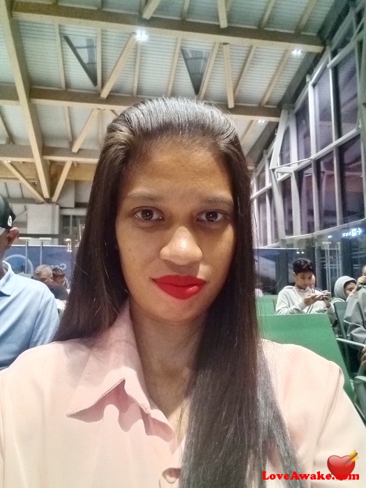 Mitzche1695 Filipina Woman from Calapan/Batangas