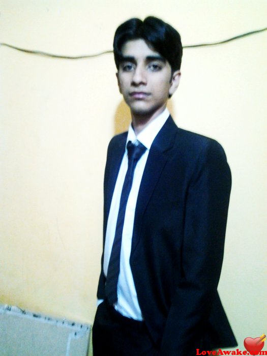 nader135 Pakistani Man from Lahore